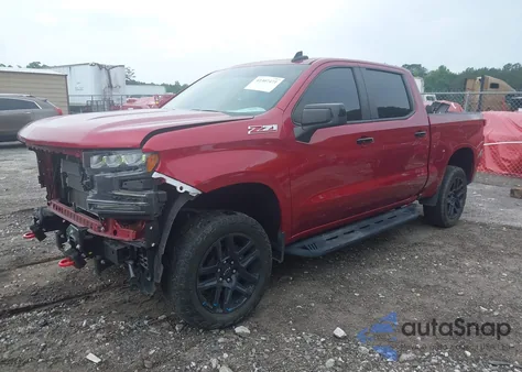 2021 Chevrolet Silverado 1500 4Wd Short Bed Lt Trail Boss z USA, uszkodzony, nr VIN 1GCPYFED3MZ402442